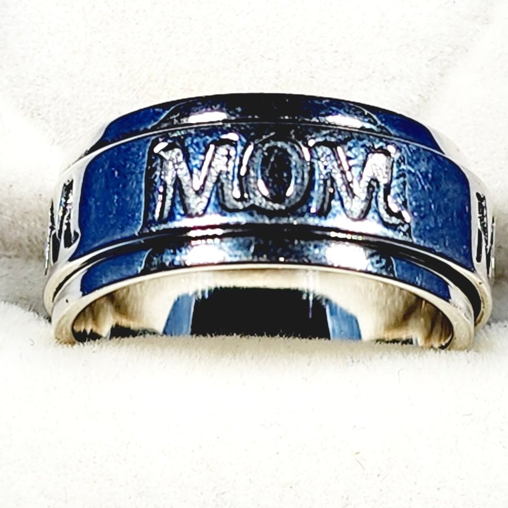 Sterling Silver "MOM" spinner ring 7.1 grams size 8